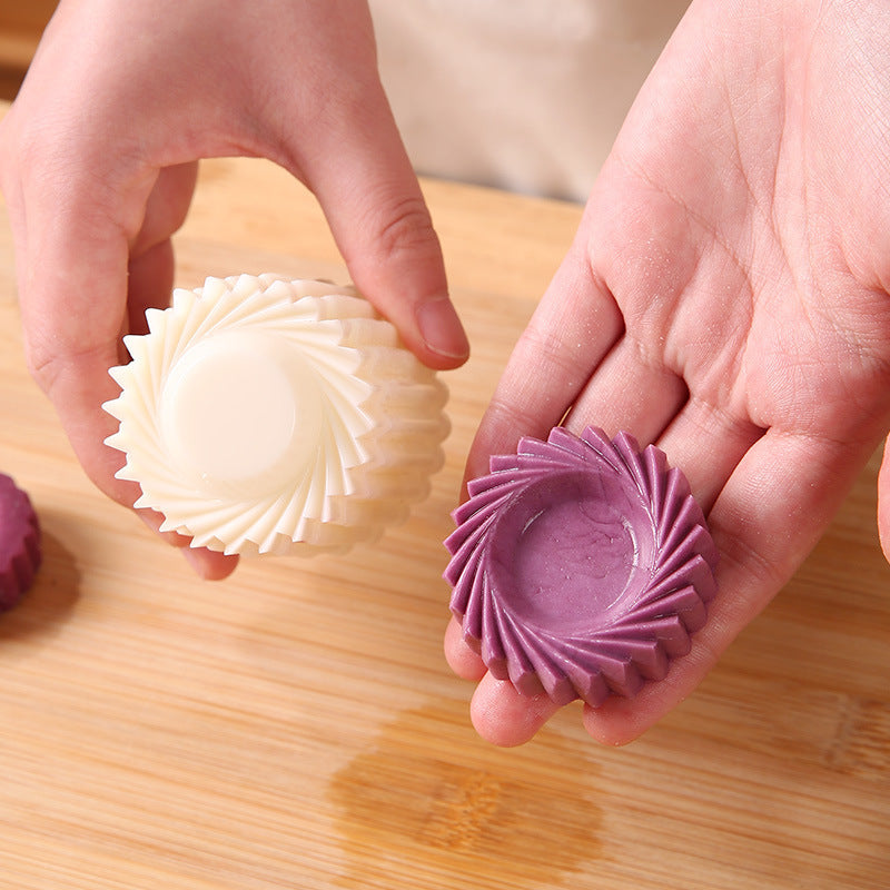 🎂 One Mold, Two Designs — Double-Sided Pastry Press